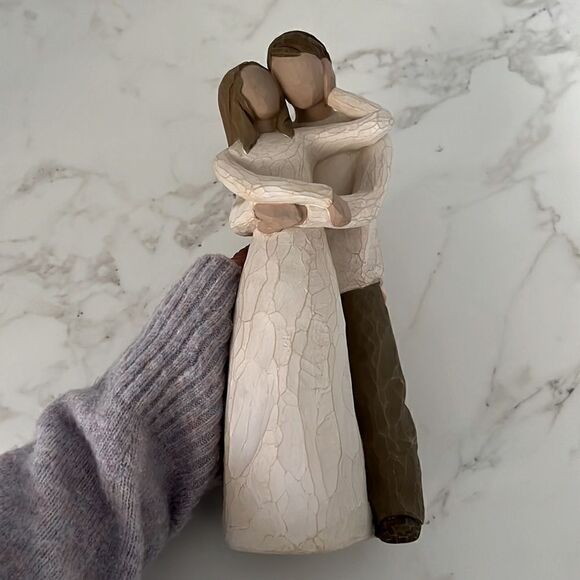 Willow Tree Together, Sculpted Hand-Painted Figure - Picture 5 of 5